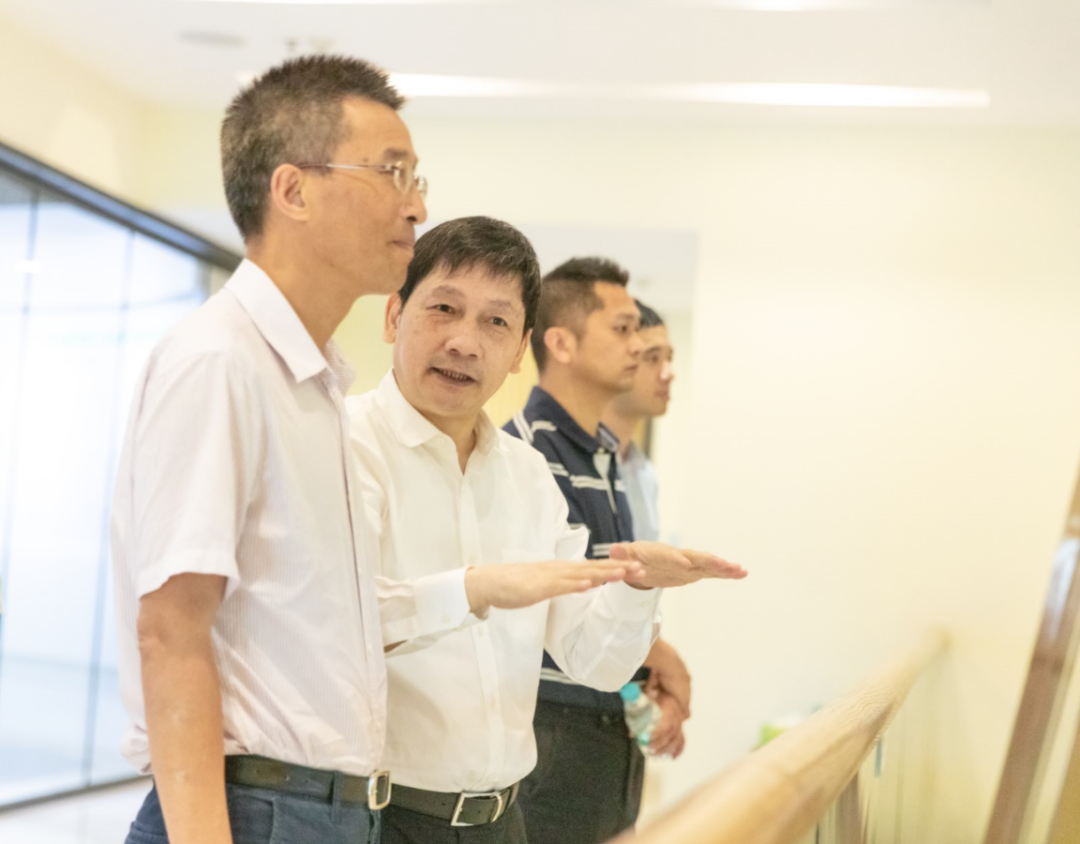 Li Jianliang, Director of Evaluation of the Head Office of the Export-Import Bank, Visited Shenyuan New Material Integration Industrial Zone for research